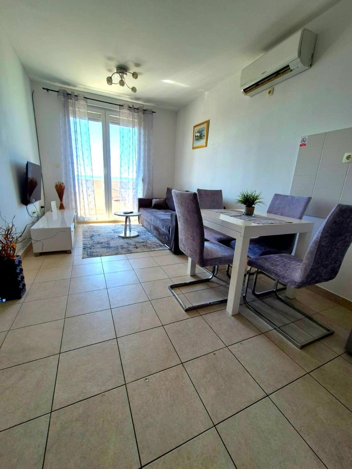 Apollo 2 Apartma Makarska
